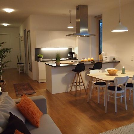 Apartment Schlosspark Am Traunsee Альтмюнстер Екстер'єр фото