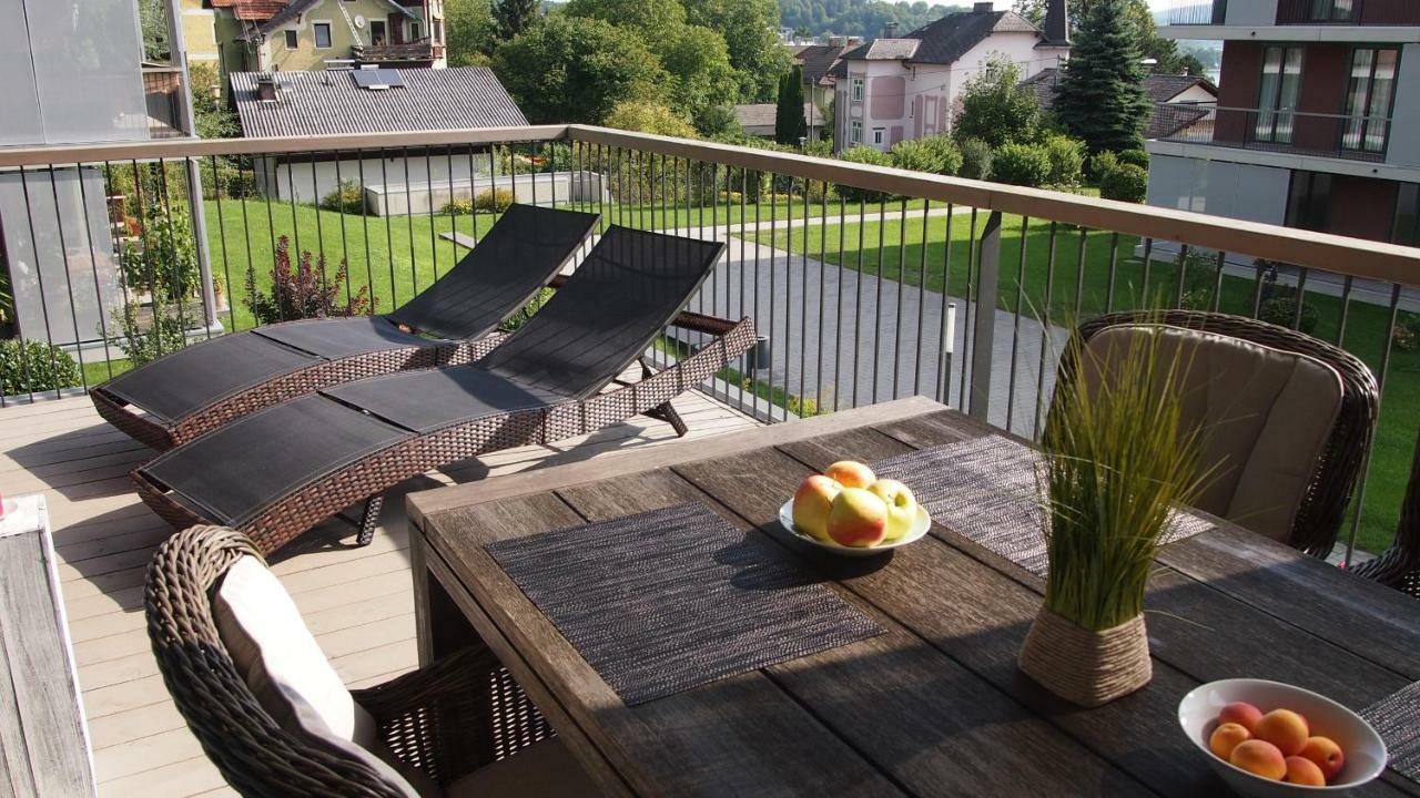 Apartment Schlosspark Am Traunsee Альтмюнстер Екстер'єр фото